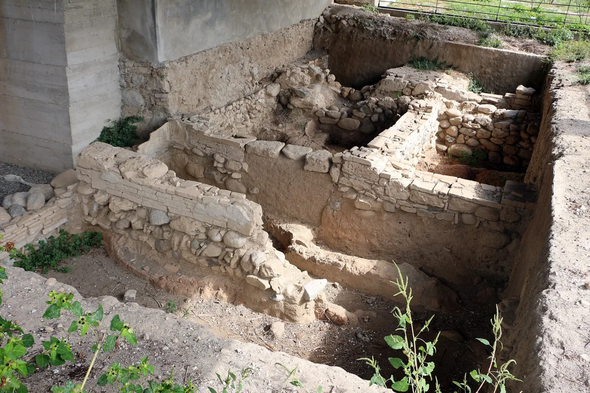 7 Giorni a Locri: Un'Immersione nella Storia della Magna Grecia