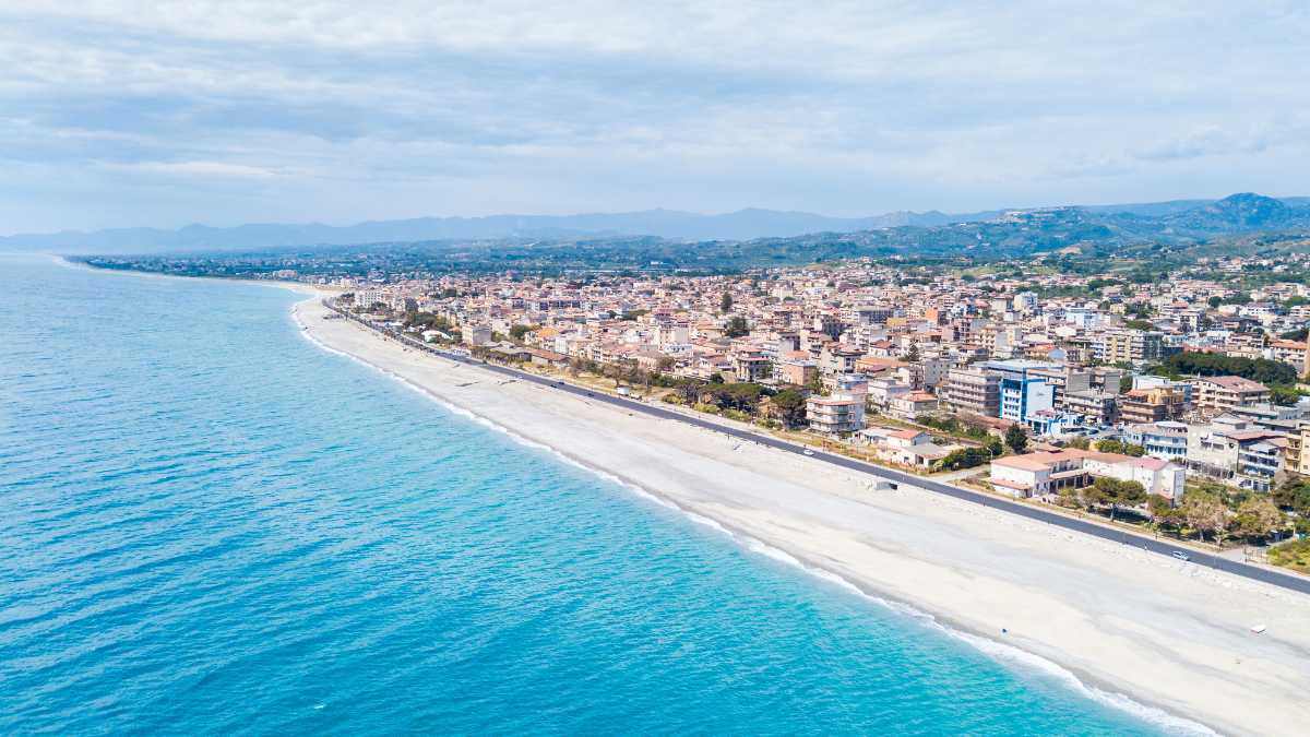 7 Giorni a Locri: Un'Immersione nella Storia della Magna Grecia