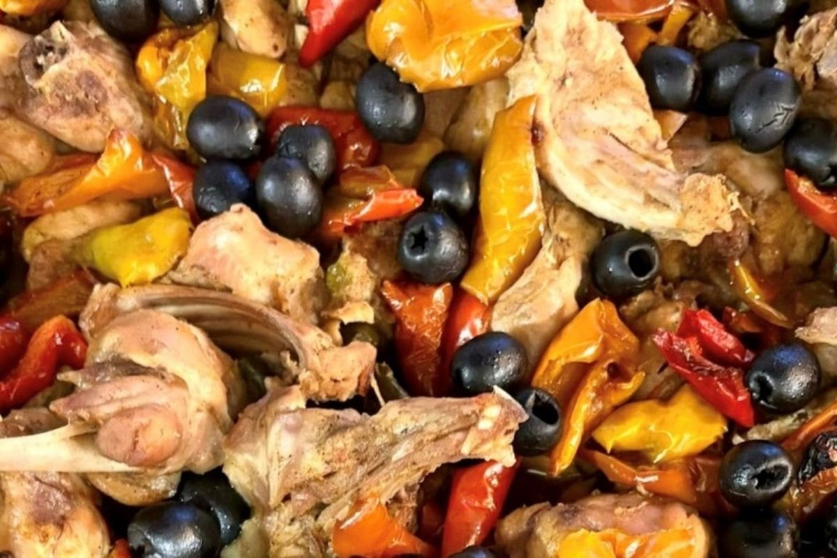 Immagine di una sagra enogastronomica a Castrovillari con piatti tipici
